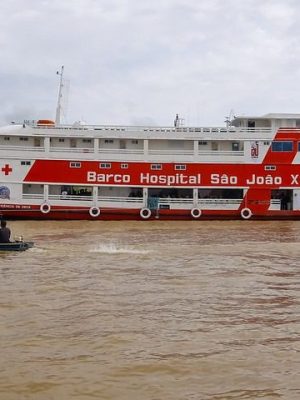 Na sua quinta expedição de saúde, o Barco Hospital São João XXIII realizou dois partos, um feito inédito para a unidade fluvial que atua através de parceria entre a Secretaria de Estado de Saúde (SES-AM) e a Associação e Fraternidade São Francisco de Assis na Providência de Deus.