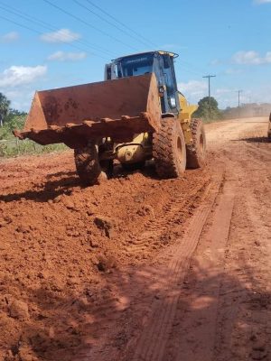 O Governo do Amazonas, por meio da Secretaria de Estado de Infraestrutura (Seinfra), retomou a obra de recuperação e pavimentação da estrada Codajás-Anori (a 240 e 195 quilômetros de Manaus, respectivamente), uma das mais importantes vias da região.